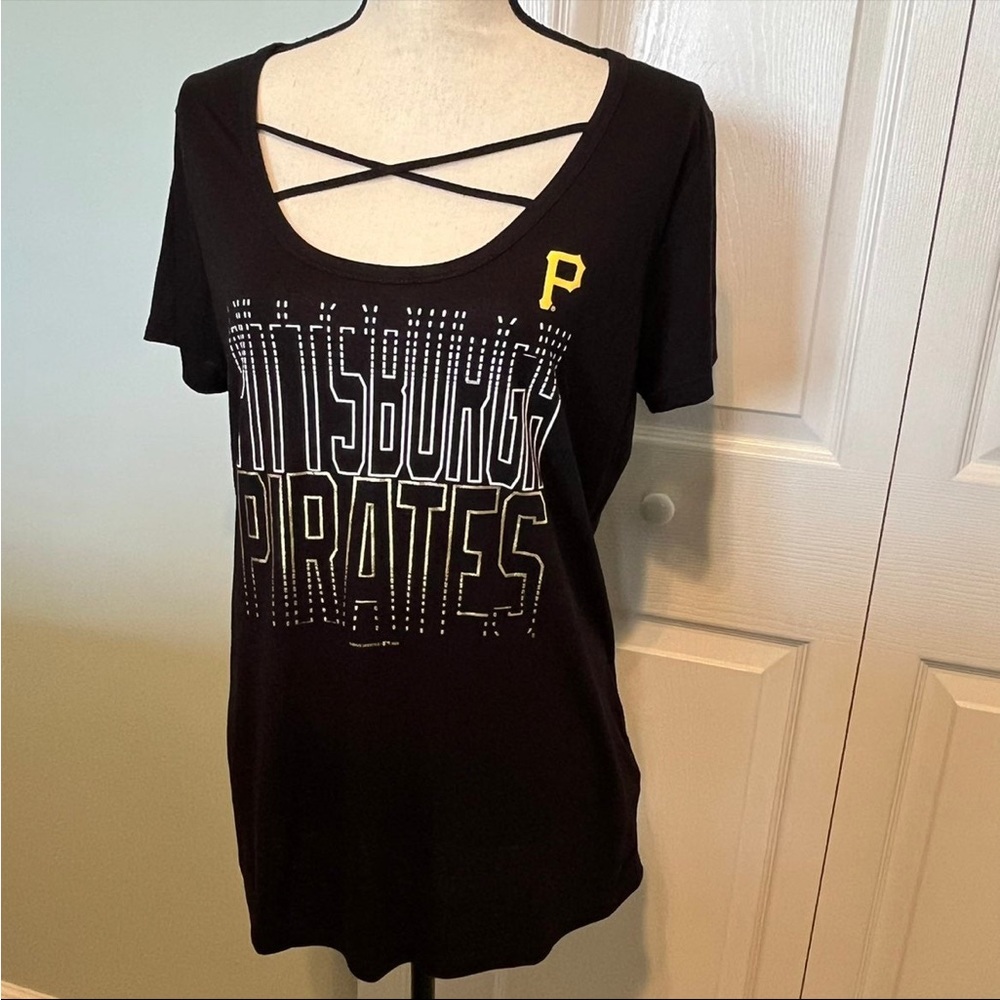 MLB Pittsburgh Pirates Campus Life Womens Large Black Fitted Short‎ Sleeve Shirt